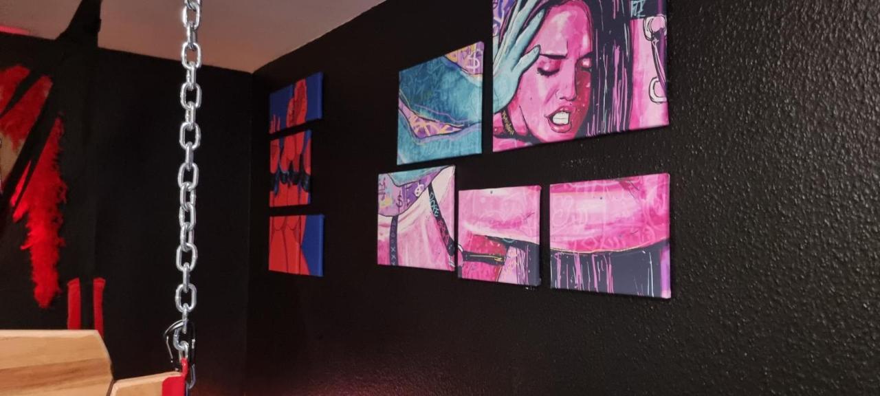 Apartamento Le Coin Des Desirs Bdsm Estrasburgo Exterior foto